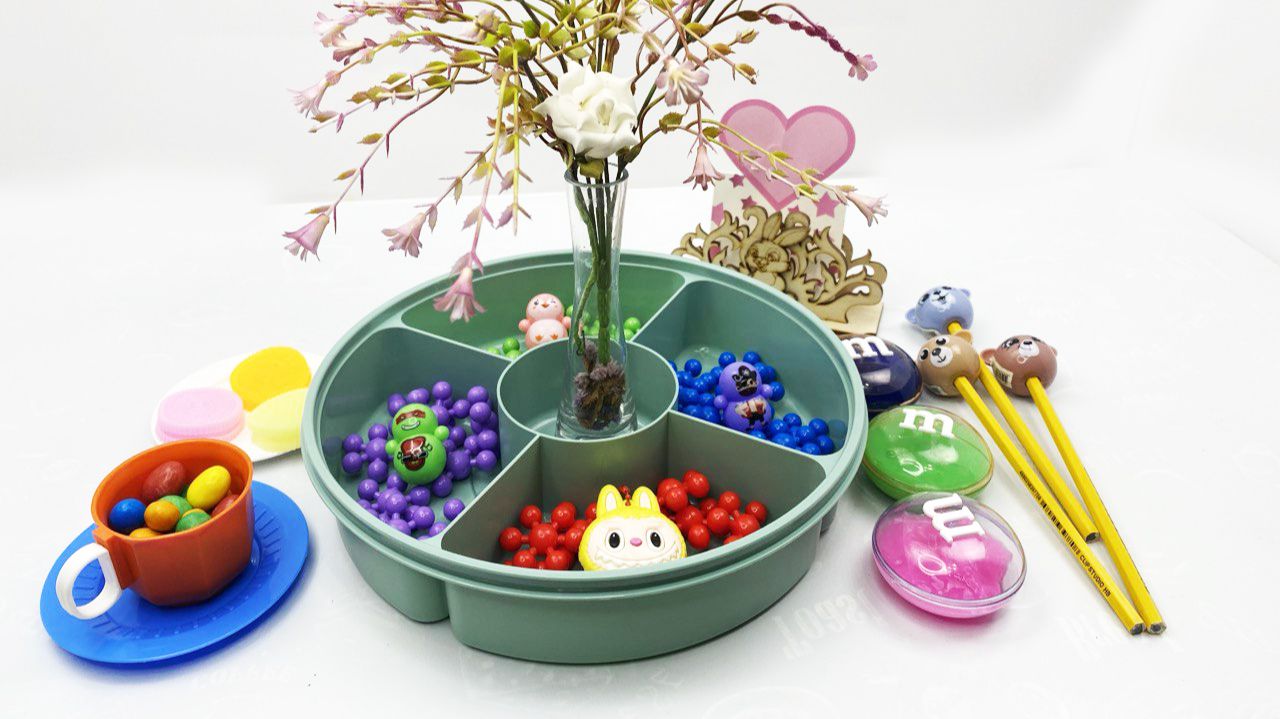 Мультики для детей и малышей. Яркие сердечки, кисточки и дерево. Яркие мультики для малышей. смотреть онлайн