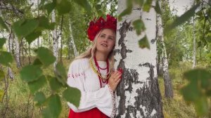 "Мать-земля моя" (муз. В. Гамалия, сл. А. Тесарова) исп. Ксения Клопова