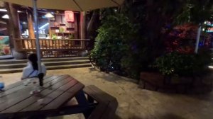 Санья. Романтический парк.