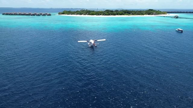 MaldivesInn смотреть онлайн