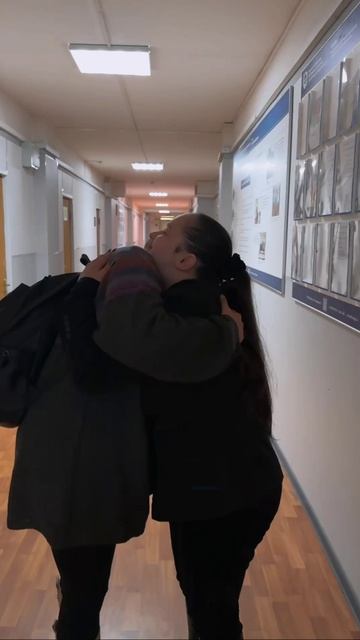 Сегодня мы отмечаем теплый и очень добрый праздник ❤️ смотреть онлайн