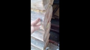 Ставлю дверь, стена кривая, но я все равно ее поставлю