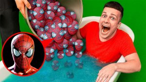 я кинул в ванну ВСЕ БОМБОЧКИ СУПЕРГЕРОЕВ в 3:00 НОЧИ !!