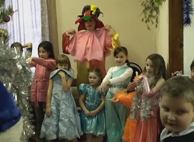 Новогодняя ёлка (2009) смотреть онлайн