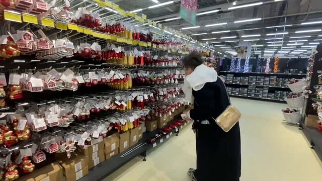 ОБЗОР НОВОГОДНЕГО БАРАХЛИШКА продолжается! смотреть онлайн