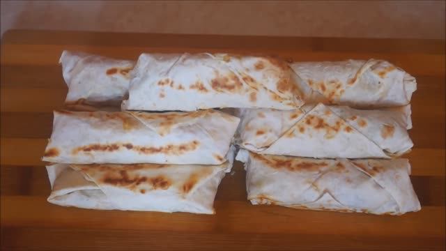 ЗАКУСКИ из ЛАВАША закуски на ПИКНИК закуски на СТОЛ рецепт ЗАКУСКИ к столу Закуски в лаваше смотреть онлайн