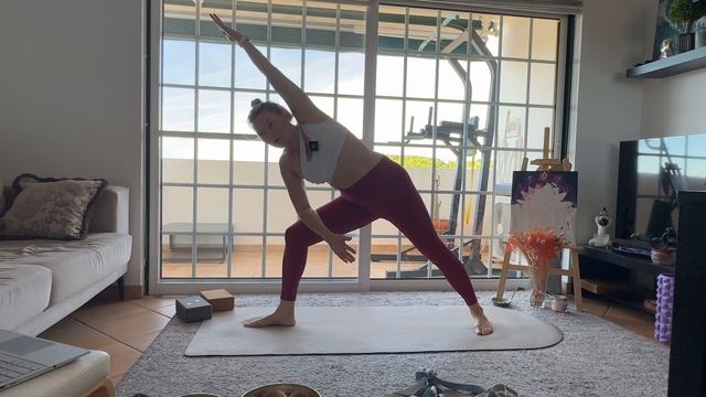 Йога для гибкости live смотреть онлайн