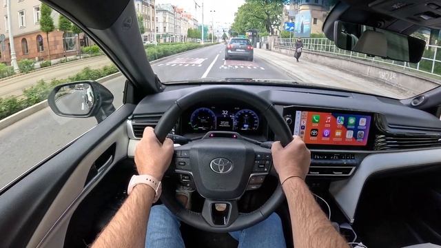 Toyota Camry (XV80) 2025 [2.5 л. Hybrid 230 л.с.] POV Test Drive смотреть онлайн
