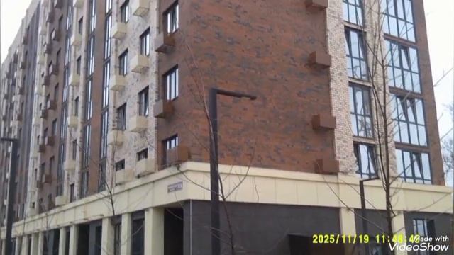 Мариуполь 📽️ Слободка отремонтировали почту, новые дома на бульваре Хмельницкого 🏢🏗️ смотреть онлайн