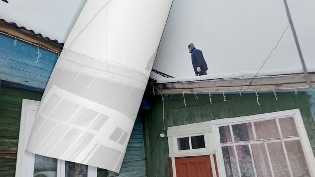Съездили на мойку ,снег ,дождь ,а мы на крышу. смотреть онлайн