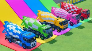 Катаемся на крутых разноцветных машинках и грузовиках из мультиков для детей №24