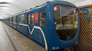 Поезда метро на стации Обухово в Петербурге