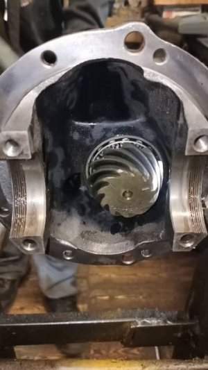 Рабочие моменты мастера-редукторщика за одну минуту