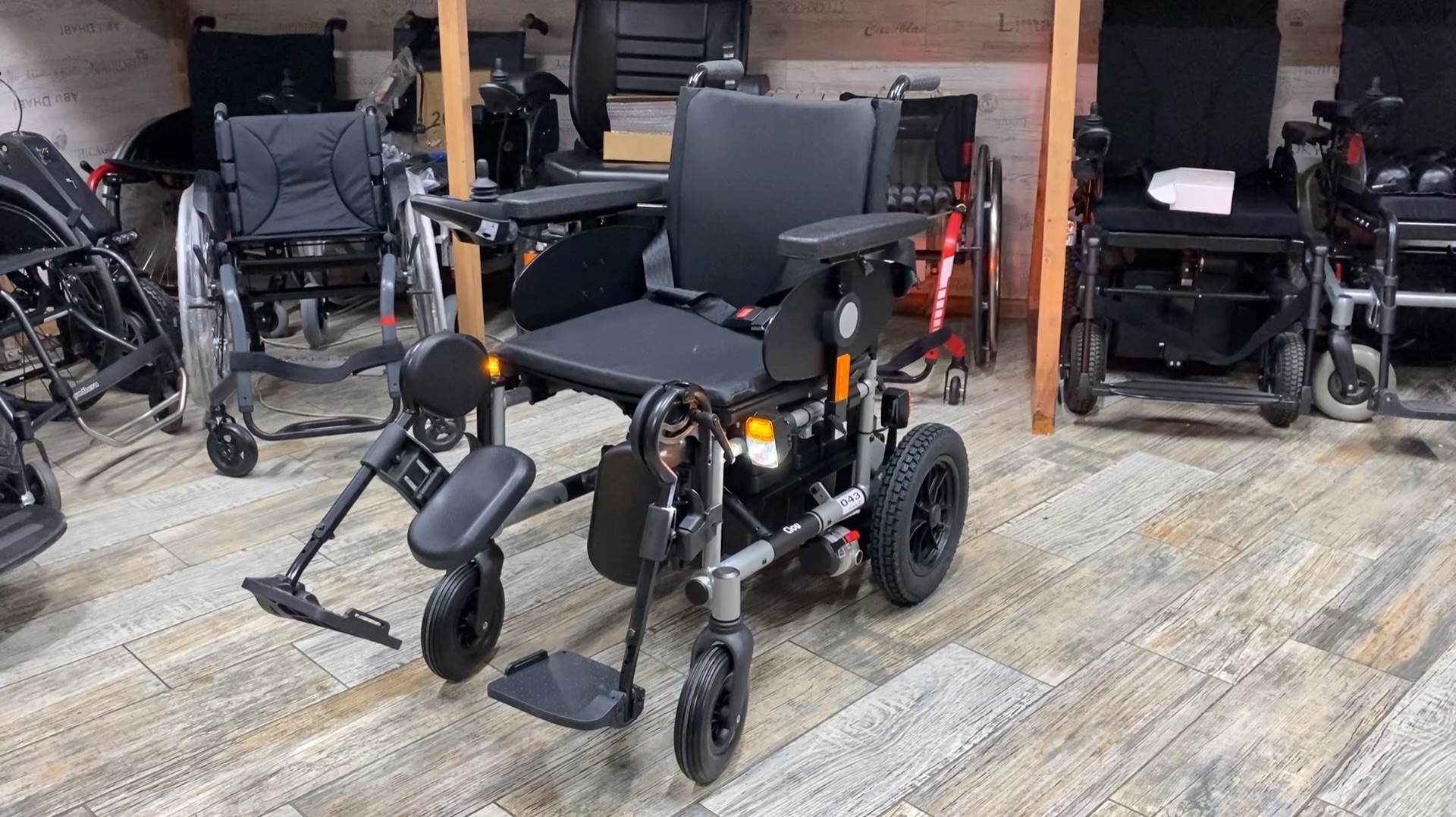 MEYRA 9.500 CLOU♿️ — коляска, которая меняет жизнь🤲 смотреть онлайн