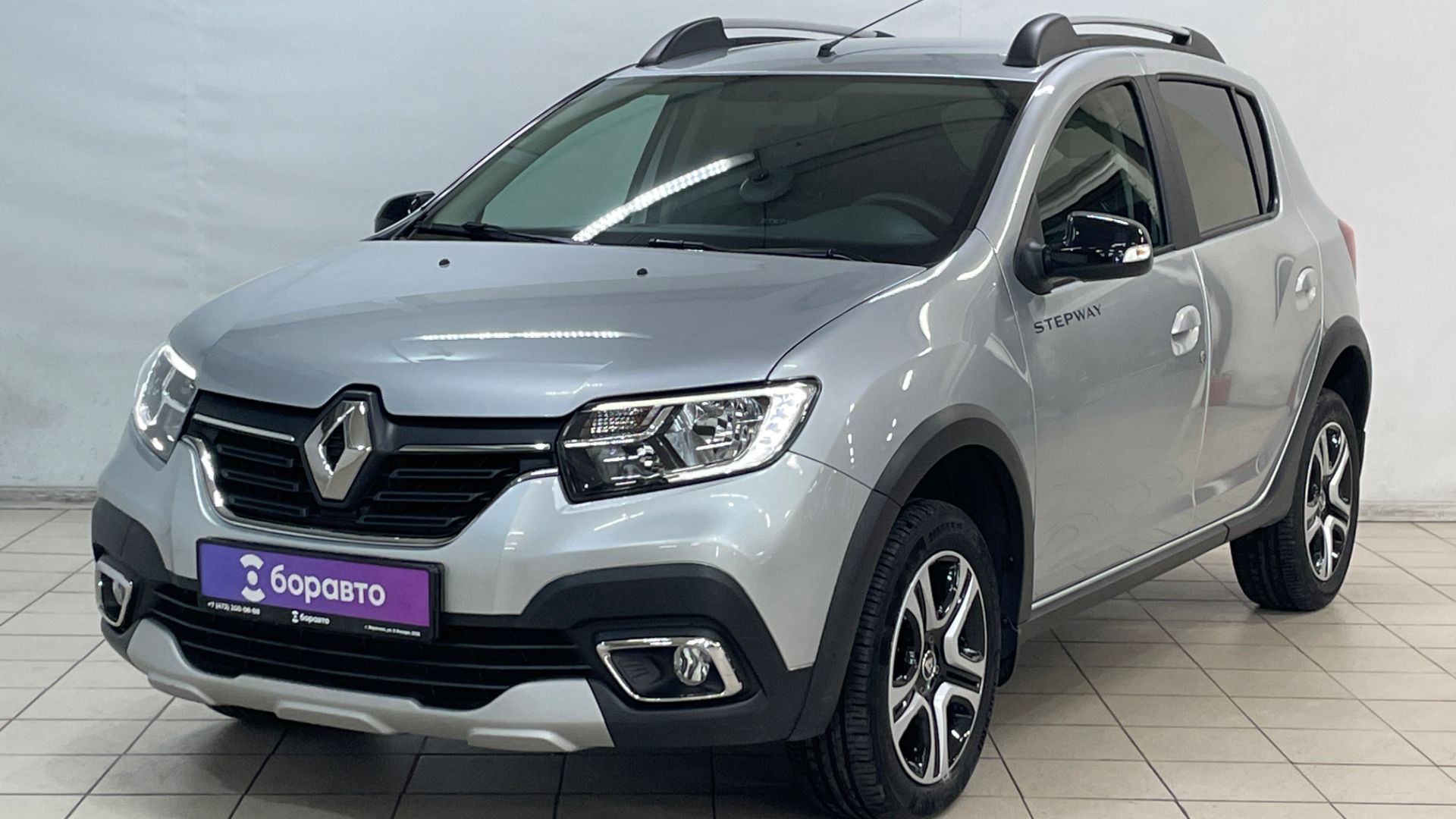 RENAULT SANDERO STEPWAY смотреть онлайн