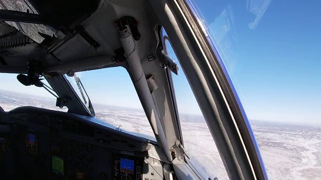 Взлёт из Благовещенска LET 410. смотреть онлайн