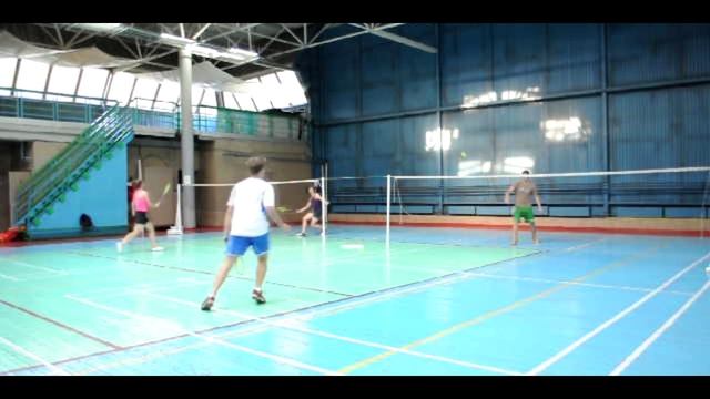 6. Бадминтон - изучение комбинации из 2-3 ударов