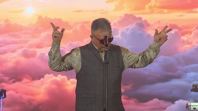 «Кто в чем рожден»/«Birthday suit»