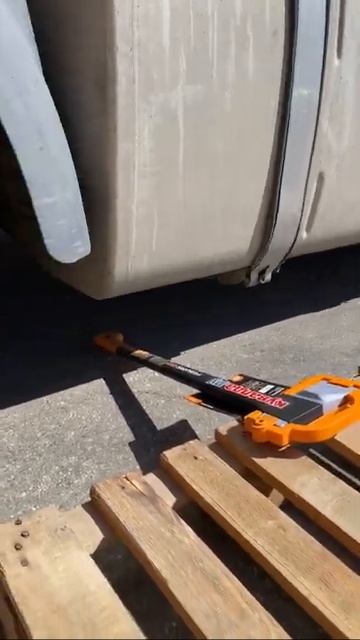 Топор-колун FISKARS Х17 M 1015641 смотреть онлайн