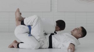 AOJ+ Closed Guard Essentials - Curriculum from Pablo Lavaselli