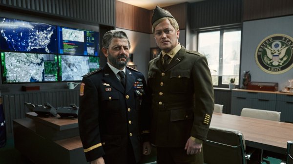 Генерал США против России Нарезка Галустян Приколы