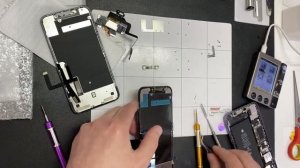 Замена экрана на 11 iPhone (Нельзя так просто взять и заменить!)
