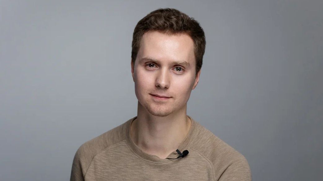 Андрей Батов_визитка_ноябрь 2025 смотреть онлайн