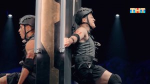 Кто сильнее: серфер или гимнаст?