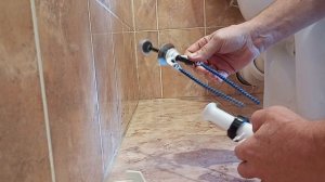 Арматура сливного бачка унитаза ( клапан слива ) со штоком.