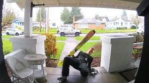 Запечатлено в 4K 😆 Лучшие провалы камер видеонаблюдения 2025 года