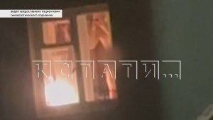 Извращенец в окне, напротив нижегородской больницы, подглядывает за пациентами гинекологии