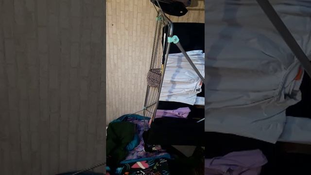 мотивация на уборку. складывают вещи смотреть онлайн