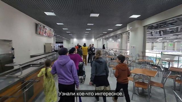 Ep.188 This Robot Milks Cows (Russian Subtitles) смотреть онлайн