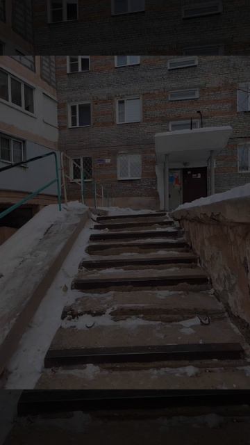 the backrooms level 10 (тут фотки)...