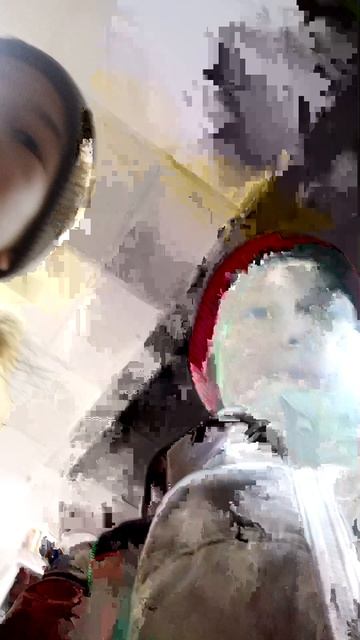 закуп на 200 рубасов и возвращаемся домой с Sanctusom