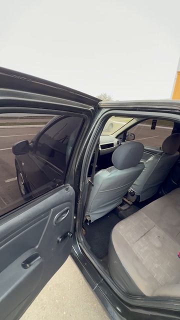 Логан 2010 год город Орел