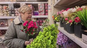 Выбрали обновку нам в спальню и в комнату Абдугани. Купили продукты обзор.