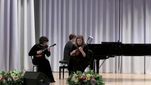 In stile classico "Сальтарелло"