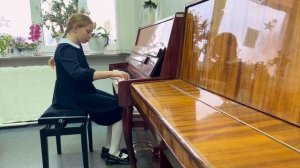 + Логинова Лиза П.И. Чайковский Песня жаворонка