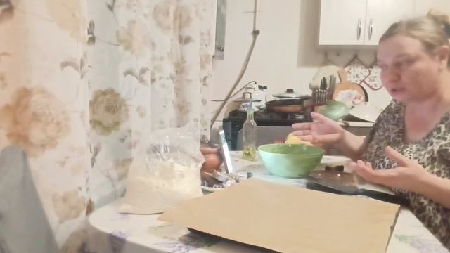 ДОЖДЛИВАЯ ПОГОДА, ОТВЕТИЛА НА ВОПРОСЫ. смотреть онлайн