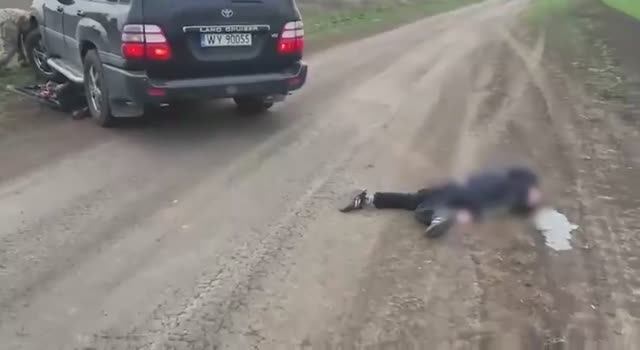 ТЦК на окраине гнались за мужиком и сбили его вместе с ребенком насмерть… смотреть онлайн