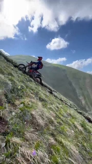 2025_05_07_19_50_IMG_0851 смотреть онлайн