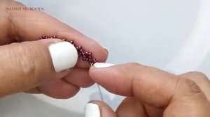 Браслет и колье с кристалами от Nidhi Surana