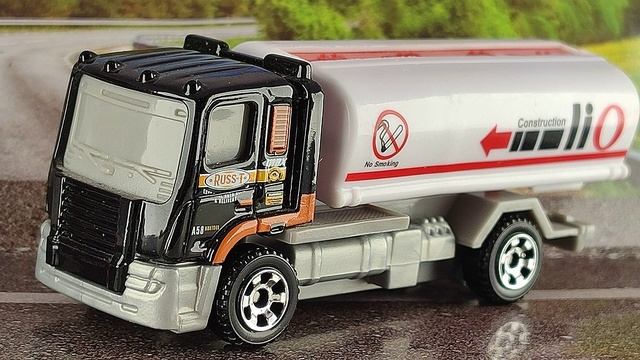 DAF БЕНЗОВОЗ смотреть онлайн