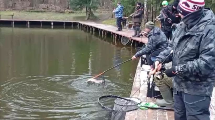 На запуске в приоритете яркие приманки. Спорт-зона. Клёвое место Лосиный остров. смотреть онлайн