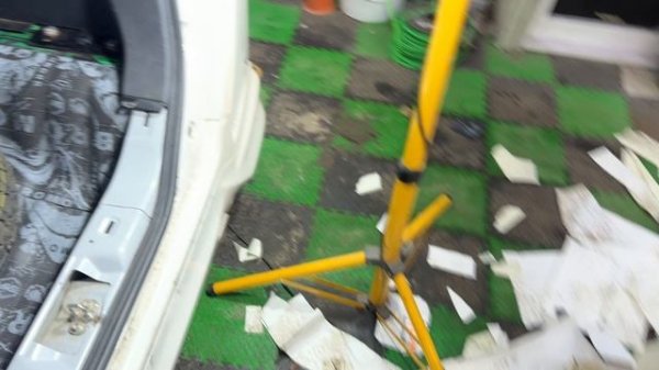 Инструкция как снять задний пластик салона Toyota Roomy, Tank, Daihatsu Thor, Subaru Justy