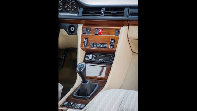 Mercedes-Benz 300D W124 1990