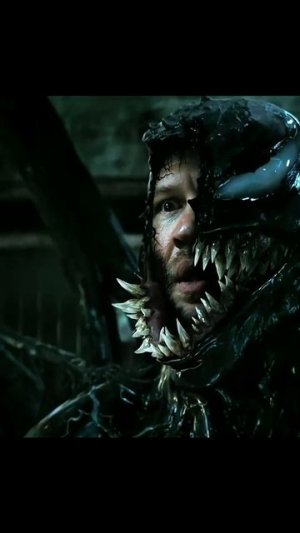 Эдди накормил Венома