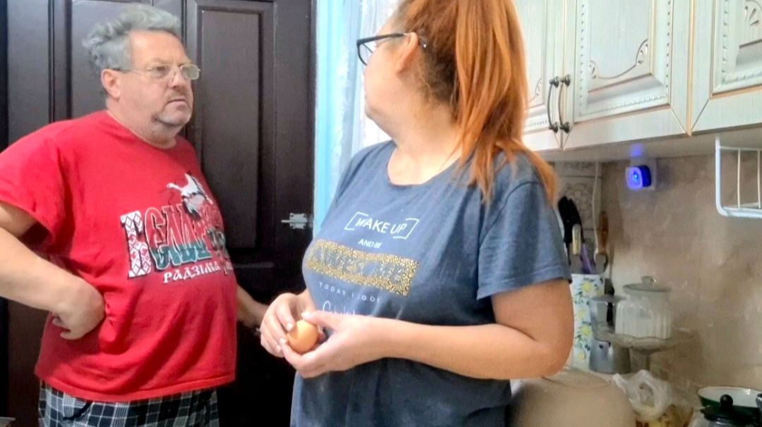 892 Что теперь с нашей крышей.Чуть собаку не купили.Приболела. смотреть онлайн