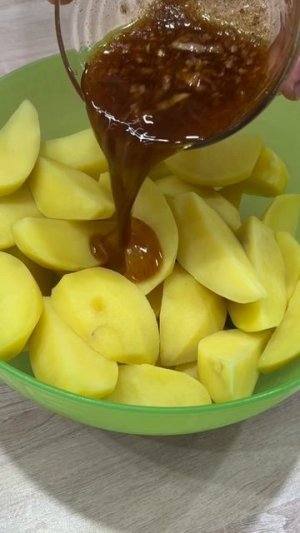 Картошка по-деревенски: она не будет сырой!